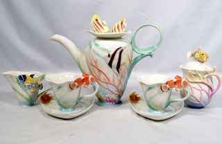 Franz By The Sea Teapot Sugar/creamer Fz01139,  Fz01140,  Fz01141 2 Cups & Saucers