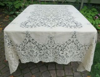 Vtg Quaker Lace Tablecloth Cream Floral 82x66 Ornate Design Dense Cotton Loops