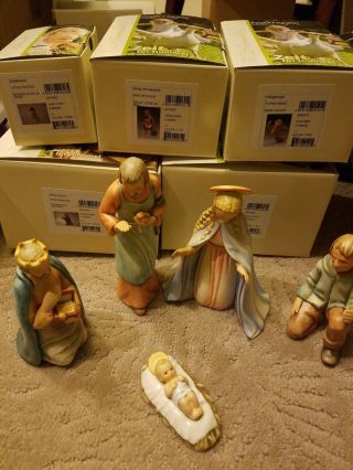 Hummel 10pc Nativity Set 214 Jesus Mary Joseph Shepherds Kings Angel Tooter