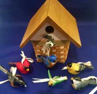 Longaberger Collectors Club Birdhouse Basket Set Plus 6 Backyard Birds In Boxes
