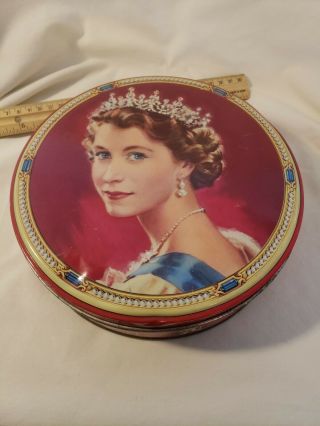 Queen Elizabeth Ll 1953 Souvenir Coronation Candy Tin Rare Large Tin