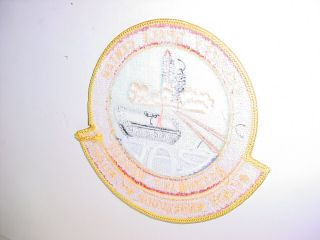vintage NASA SPACE SHUTTLE ENDEAVOUR OV - 105 PATCH Kennedy Space Center PAD 2