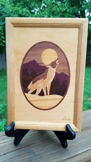 Hudson River Inlay Howling Wolf Wood Art Picture