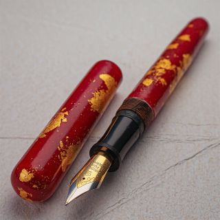 Japanese Urushi Makie Ranga Ebonite Urushi Makie Iridium Nib Fountain Pen