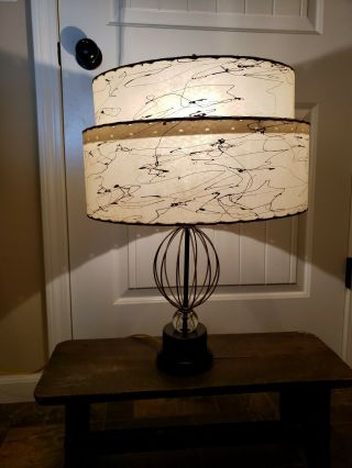 Vintage Mid Century Modern Lamp With 2 - Tier Atomic Fiberglass Parchment Shade