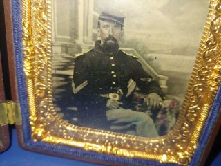 Civil War Soldier Ambrotype In Thermoplastic Case Union Soldier Vg Shape 3