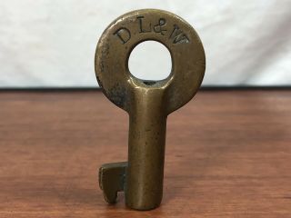 Vintage 1800’s D.  L.  &w Delaware Lackawanna & Western Pa.  Brass Padlock Key