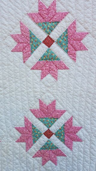 Vtg Hand Pieced/Quilted Twin 1930s Quilt - Lily Corners Duck or Paddle Blocks 5