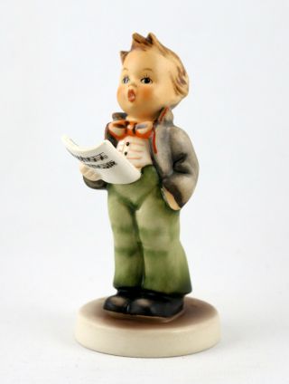 Hummel Goebel Figurine Soloist Tmk - 5 135 Vintage Porcelain Boy Singer