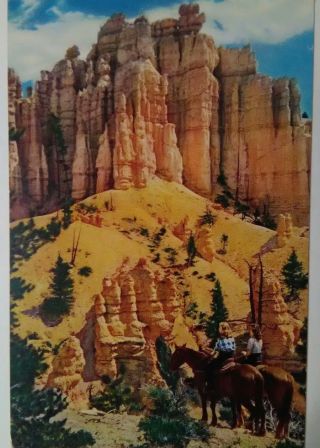 Vintage Utah Union Pacific Railroad Souvenir Postcard Of Bryce Canyon