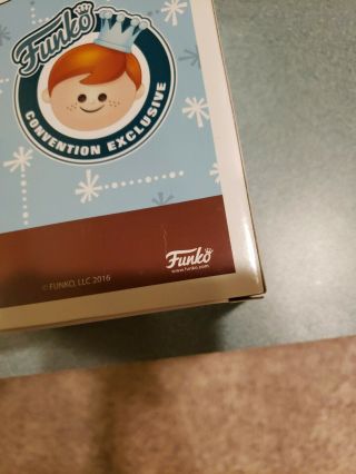 Freddy funko as the night king sdcc 2016 limited to 400.  Small crease on back 10