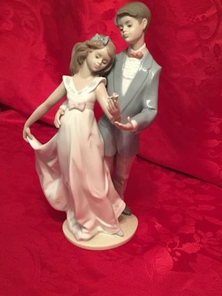Rare Lladro Figurine 7642 Now and Forever 2