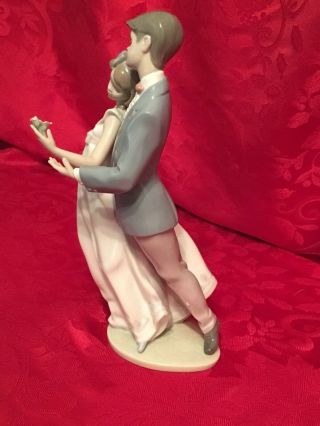 Rare Lladro Figurine 7642 Now and Forever 3