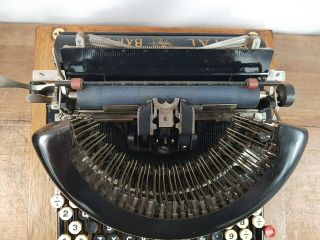 COLLECTIBLE TYPEWRITER ROYAL BAR LOCK - NO RISK WITH 7