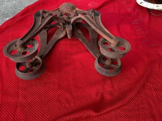Antique Cast Iron Wood Beam Hay Trolley Barn Pulley BOSS STRICKLERS 4