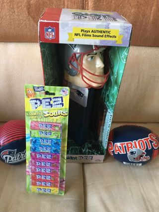 England Patriots Giant Pez Dispenser Package Bowl Talks W/2 Balls