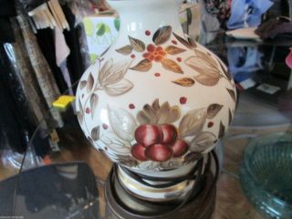 VINTAGE Tyndale (a Division of Frederick Cooper) Hand - Painted Ceramic Lamp 4
