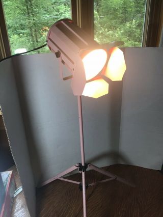 Vintage Mid Century Pink Adjustable Tripod Floor Lamp 8