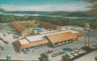Texas Postcard - " Lake Granbury Motor Inn " (restaurant Club Rv Park)