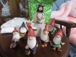 Lepi " Snow White And The Seven Dwarfs " Hand Carved Wood Kh