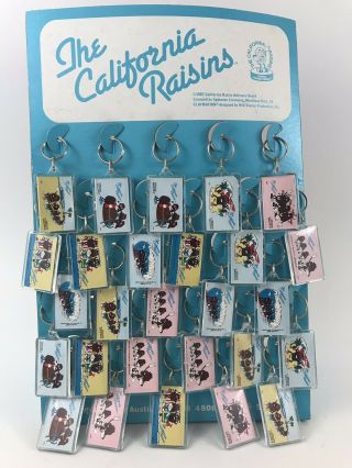 1987 80’s California Raisins Store Advertising Display With Vintage Keychains