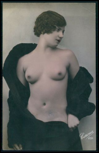 French Nude Woman Unwraped Old 1920s Tinted Color Photo Postcard