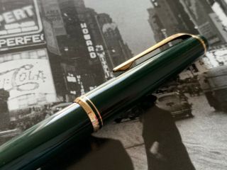 Vintage late 1950s/60s Green MONTBLANC No.  24 PiF Fountain Pen 2