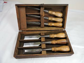 Vintage " Set Of (6) C.  E.  Jennings Chisels In Orig Wood Box ".
