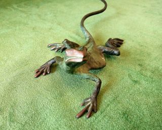 Frog Gecko Lizard Metal Brass Sculpted Metal - Art Trinket Jewels
