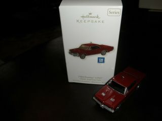 Hallmark Keepsake 1964 Pontiac Gto Christmas Ornament Classic American Cars 2010