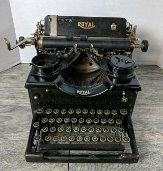 Vintage Royal Model 10 Typewriter With Beveled Glass Sides Serial X - 8930448