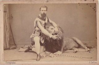Carte De Visite Cdv Vintage Circus France Lion Tamer With Lion