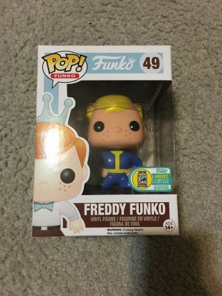 Funko Pop - Sdcc 2016 Funko Fundays - Fallout - Freddy Funko Vault Boy Le400