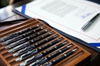 President Obama Cross Century II® 2nd Term Bill Signer Presidential Seal Pen 10