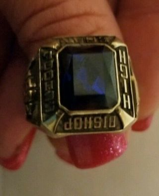 10K Gold Vintage Class Ring From Bishop Egan High School in Levittown,  PA. 2