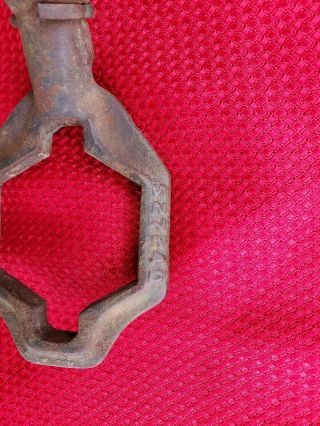 OLD ANTIQUE JOHN DEERE S2724D WAGON WRENCH RARE TRACTOR TOOL PLOW FARM VINTAGE 5