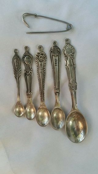 Vintage Silver Plated Ornate Measuring Spoon Set