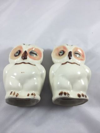 Vintage Winking Ceramic Owl Salt and Pepper Shakers Rare (white & brown) 5