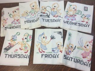 Vintage Hen & Chick 7 Days Of The Week Hand Embroidered Dish Towels Complete Set
