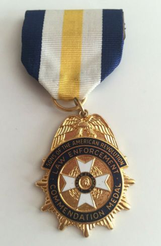 1984 Sons Of The American Revolution Law Enforcement Commendation Medal - Badge