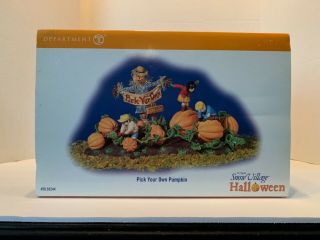 Dept 56 Halloween Snow Village Pick Your Own Pumpkin 56.  55244 Retired