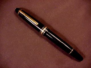 Montblanc Meisterstuck Legrand Rollerball Pen,  Black,  Gpt,  Outstanding Cond.