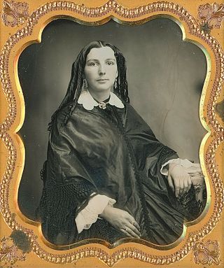Pretty Woman With Long Curled Hair Ringlets 1/6 Plate Daguerreotype E670