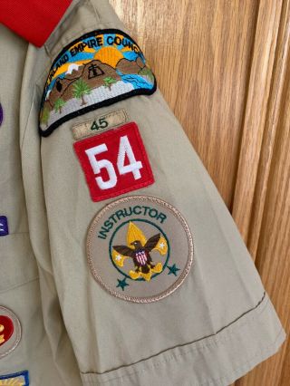 Boy Scout Official BSA Men ' s SS Shirt Size Adult M with Patches Instructor 2