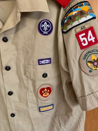 Boy Scout Official BSA Men ' s SS Shirt Size Adult M with Patches Instructor 3