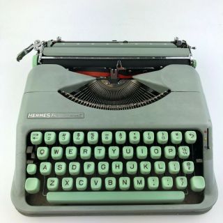 Vintage 1961 Hermes Rocket Typewriter With Case (recoated Platen)