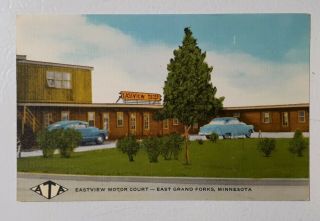 Eastview Motor Court - East Grand Forks,  Minnesota - 1950s Linen Card