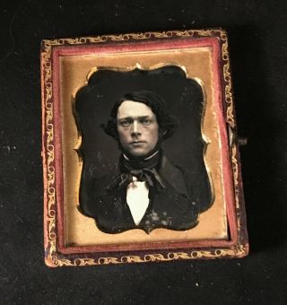 DAGUERREOTYPE IMAGE OF A LONG - HAIRED YOUNG GENT,  SHARP FOCUS,  GOOD CONTRAST 3