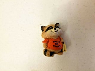 Vintage 1983 Hallmark Shirt Tales Merry Miniatures Halloween Raccoon