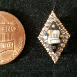 1891 Delta Kappa Epsilon Badge - 2.  96 Grams - Phi Epsilon Chapter 2